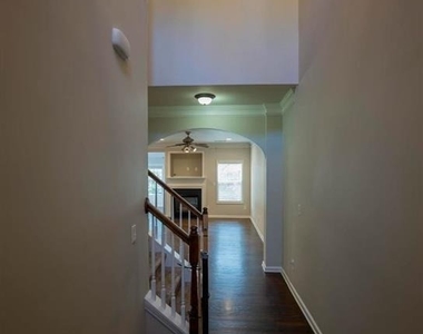 4885 Hastings Terrace - Photo Thumbnail 2