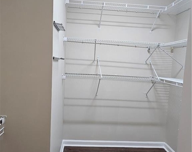 4885 Hastings Terrace - Photo Thumbnail 18