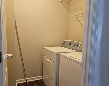 4885 Hastings Terrace - Photo Thumbnail 26