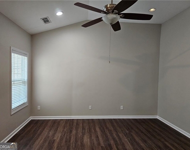 4885 Hastings Terrace - Photo Thumbnail 16