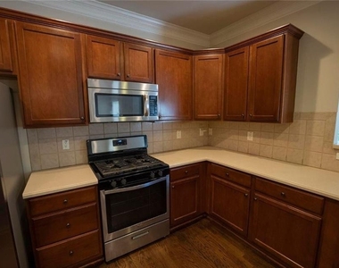 4885 Hastings Terrace - Photo Thumbnail 8