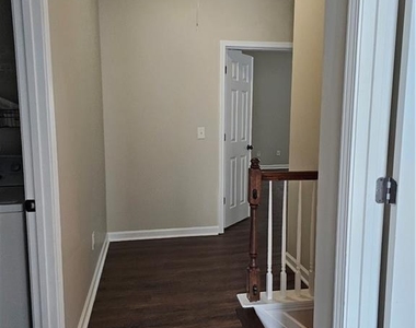 4885 Hastings Terrace - Photo Thumbnail 14