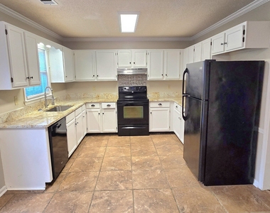 70 Covey Trail - Photo Thumbnail 8