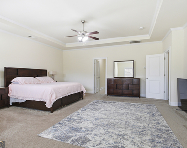 1220 Wesleyan Place - Photo Thumbnail 28