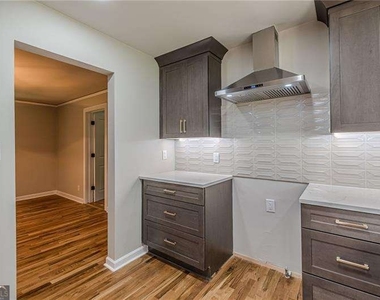 1624 Dodson Drive Sw - Photo Thumbnail 21