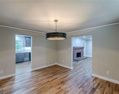 1624 Dodson Drive Sw - Photo Thumbnail 11