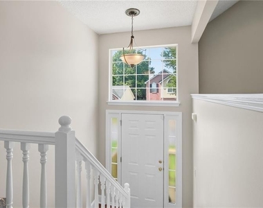 5949 Idlewood Place - Photo Thumbnail 1