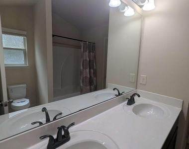 1785 Homeside Drive - Photo Thumbnail 14