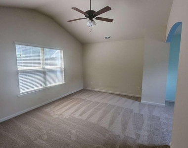 1785 Homeside Drive - Photo Thumbnail 9