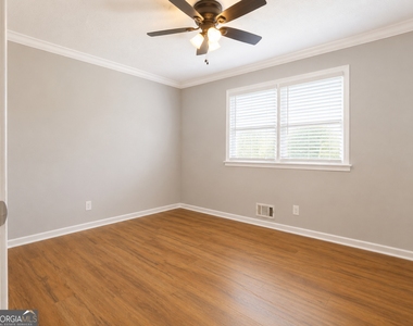 3386 Trickum Road - Photo Thumbnail 9