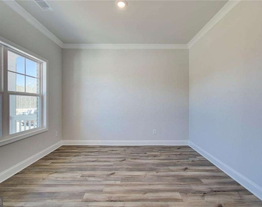 1751 Branthaven Lane - Photo Thumbnail 3