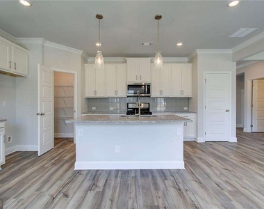 1751 Branthaven Lane - Photo Thumbnail 8