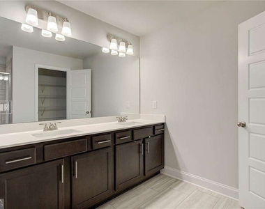1751 Branthaven Lane - Photo Thumbnail 16