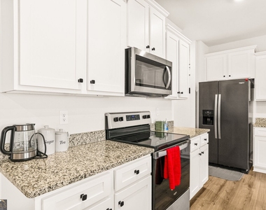 4514 Filmore Trail Sw - Photo Thumbnail 9