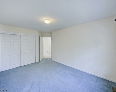 223 Emily Pl - Photo Thumbnail 25