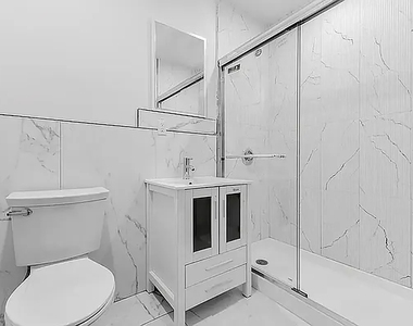 255 West 36th Street - Photo Thumbnail 8