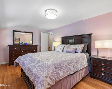 207 Stoughton Avenue - Photo Thumbnail 18