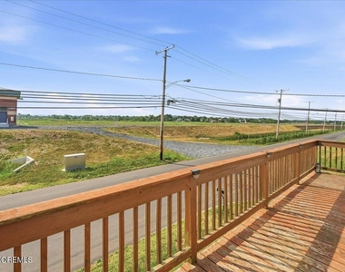 54 Main Street - Photo Thumbnail 18