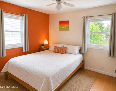 1413 Cypress Street - Photo Thumbnail 4