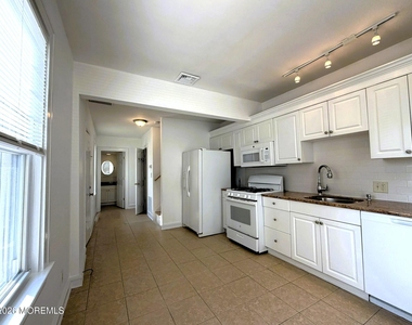 69 Dudley Street - Photo Thumbnail 4