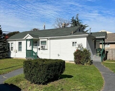 186 Ocean Avenue - Photo Thumbnail 6