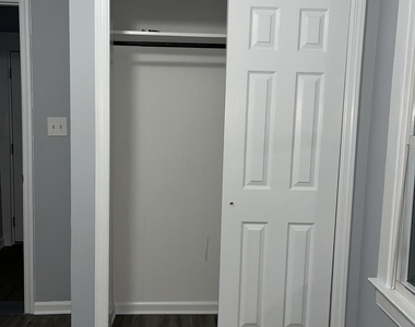 186 Ocean Avenue - Photo Thumbnail 5