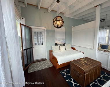 216 Main Street - Photo Thumbnail 1