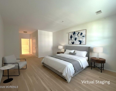 671 Saint Andrews Place - Photo Thumbnail 11