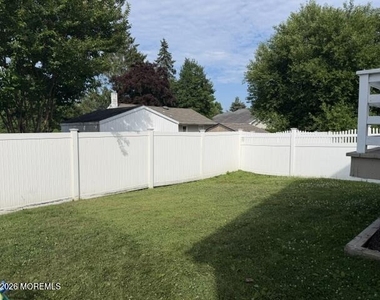 2806 Johnson Street - Photo Thumbnail 28
