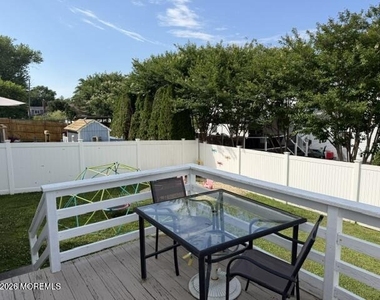 2806 Johnson Street - Photo Thumbnail 24