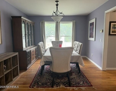 2806 Johnson Street - Photo Thumbnail 7