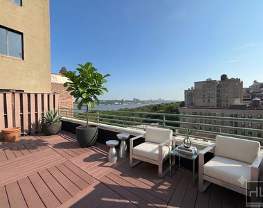 West 96th Street - Photo Thumbnail 2