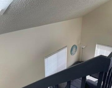 202 Carteret Avenue - Photo Thumbnail 8