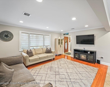 328 23rd Avenue - Photo Thumbnail 6