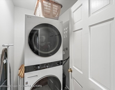 328 23rd Avenue - Photo Thumbnail 21