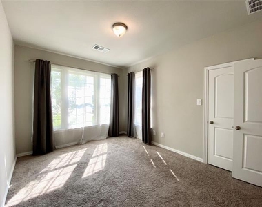 1602 Emerald Brook Drive - Photo Thumbnail 1