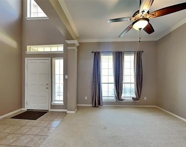 3910 Compton Drive - Photo Thumbnail 5