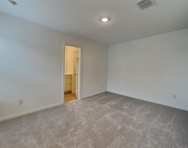 6308 Pelican Place - Photo Thumbnail 6