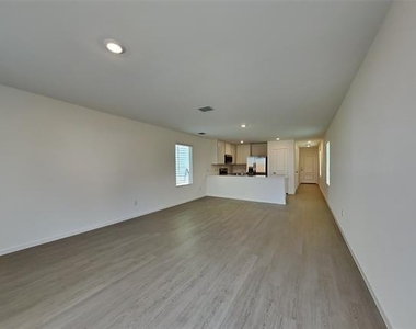 6308 Pelican Place - Photo Thumbnail 1