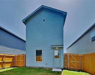 6308 Pelican Place - Photo Thumbnail 14