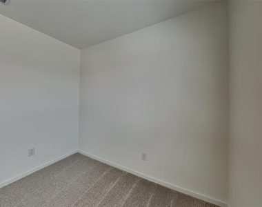 6308 Pelican Place - Photo Thumbnail 12