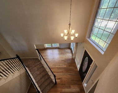 1808 Hidden Brook Trail - Photo Thumbnail 4
