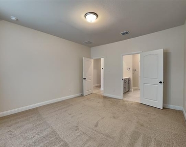 8441 Royal Star Road - Photo Thumbnail 8