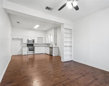 900 W Morgan - Photo Thumbnail 2