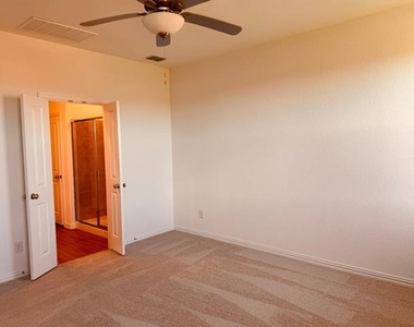 209 Ardsley Lane - Photo Thumbnail 13