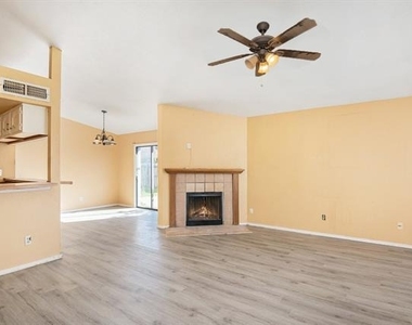 6600 Brookhaven Court - Photo Thumbnail 3