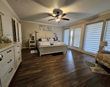 465 Peninsula Drive - Photo Thumbnail 11