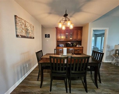 465 Peninsula Drive - Photo Thumbnail 8