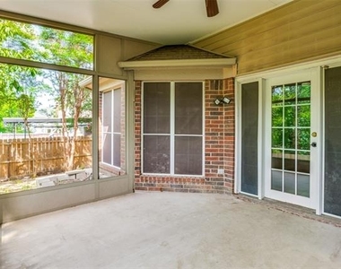 8420 Creekbluff Drive - Photo Thumbnail 22