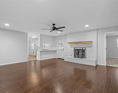 6016 Winifred Drive - Photo Thumbnail 3